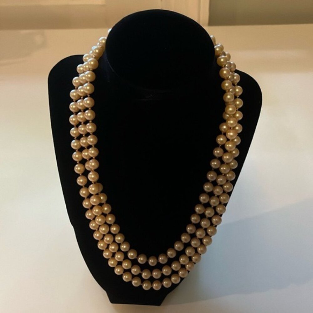 🤍✨ Vintage Faux Pearl Necklace | Gold & Turquoise Enamel Clasp